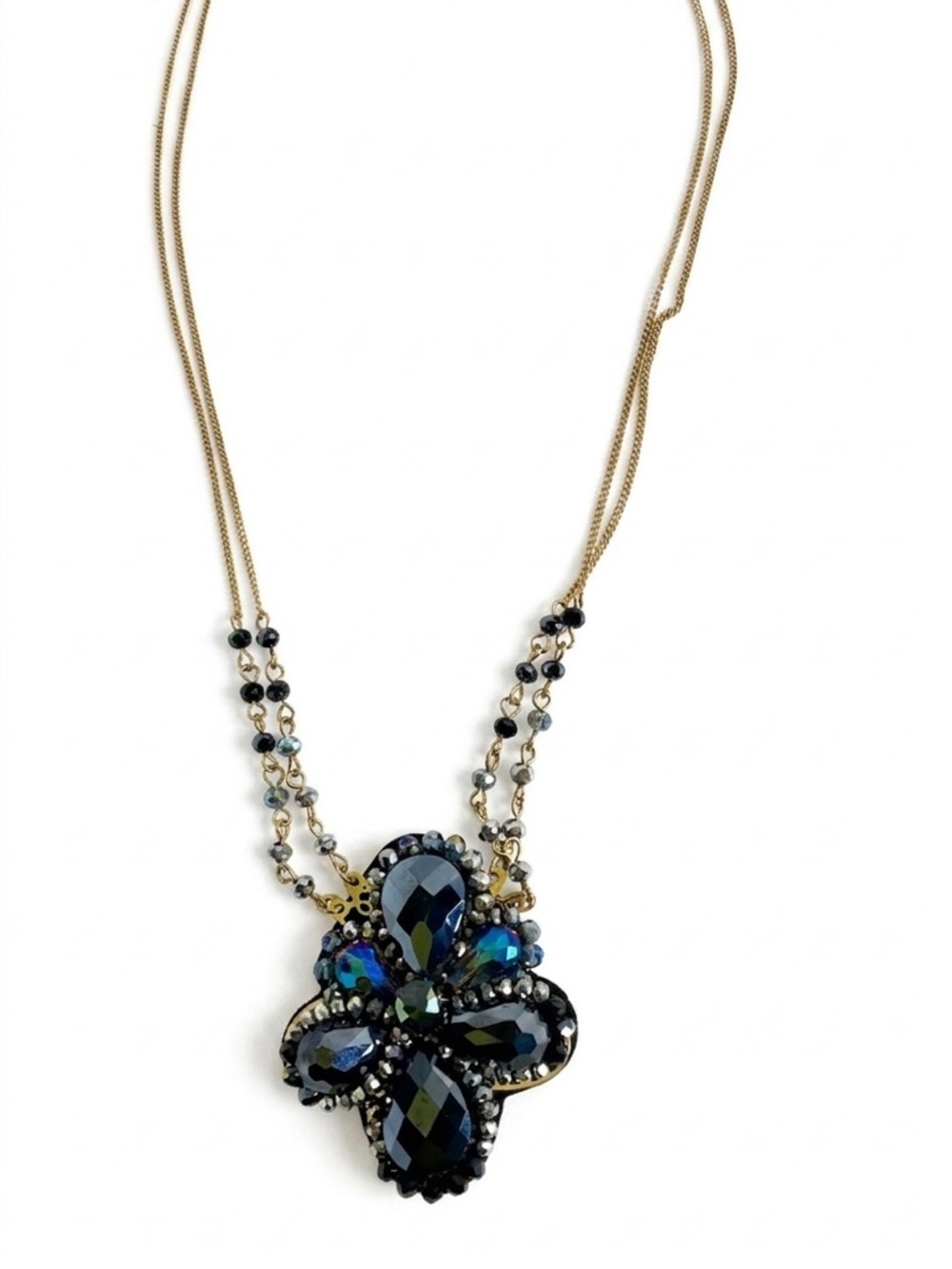 NWOT Blue Australian Crystal Flower Pendant Necklace